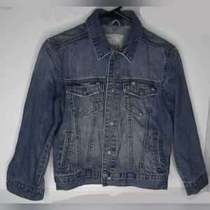 The Children's Place Denim Jacket 100% Cotton DESTROYED Size M (8)